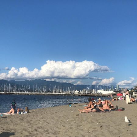 Heart Of Kitsilano Area,5 Mins Walk To Kits Beach,No Share With Other People Stay Vancouver Exteriör bild